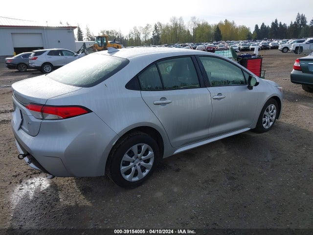 Toyota COROLLA LE 2022 JTDEPMAE9NJ220824 Image 4