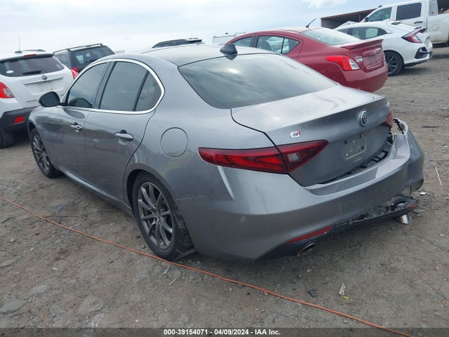ZARFAEDN8H7555510 Alfa Romeo Giulia Awd