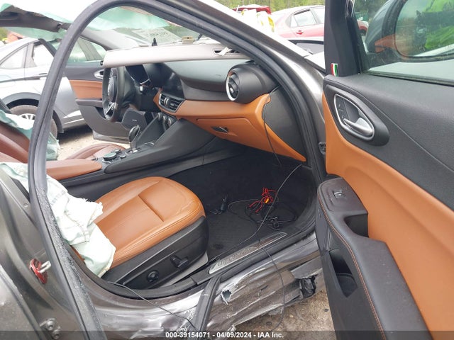 ZARFAEDN8H7555510 Alfa Romeo Giulia Awd