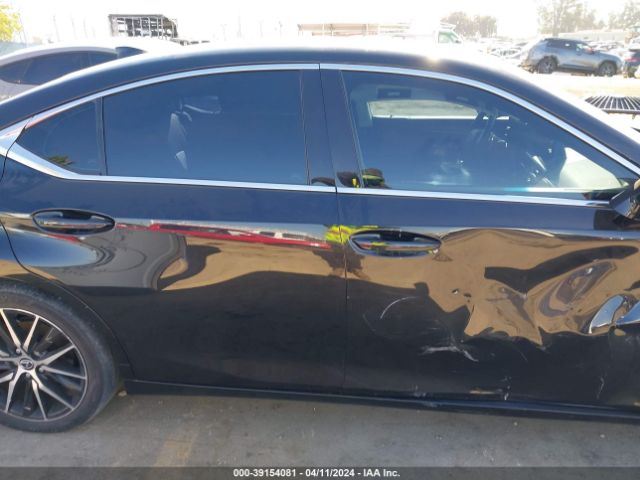 58ADA1C18PU036762 Lexus ES 300H