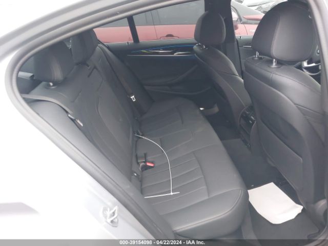WBA13AG03MCG26587 BMW 530e