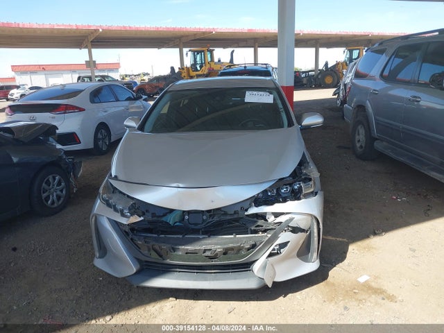 Toyota Prius Prime Plus 2018 JTDKARFP2J3100762 Image 11