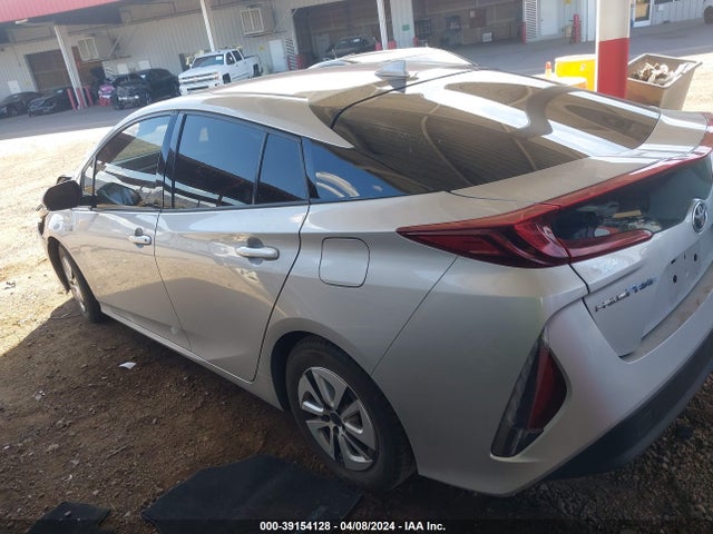 Toyota Prius Prime Plus 2018 JTDKARFP2J3100762 Image 13