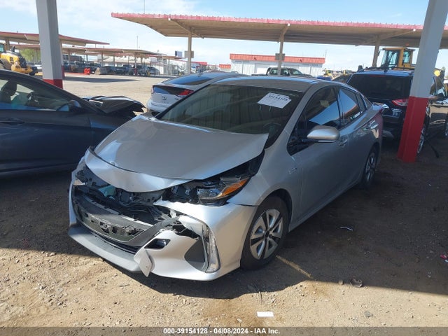 Toyota Prius Prime Plus 2018 JTDKARFP2J3100762 Image 2
