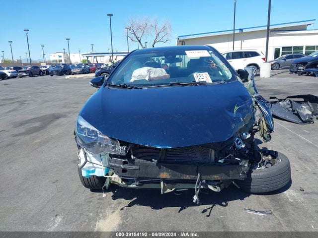 Toyota COROLLA SE 2018 5YFBURHE6JP788520 Image 13