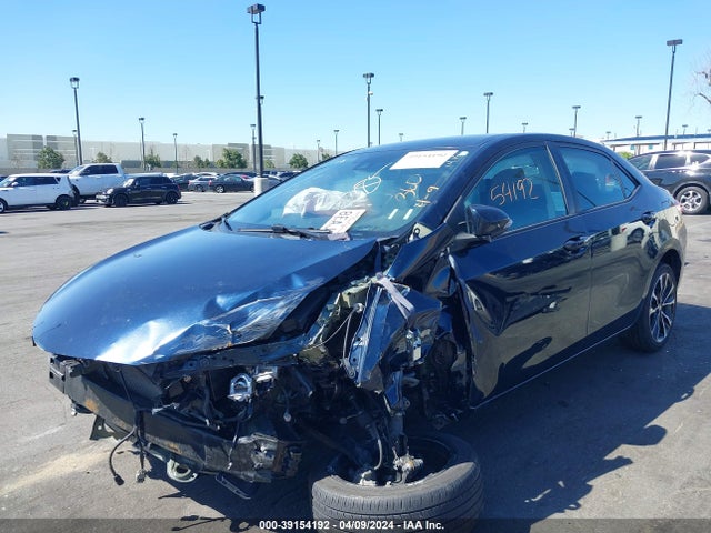 Toyota COROLLA SE 2018 5YFBURHE6JP788520 Image 6