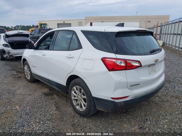 Chevrolet EQUINOX LS 2018 2GNAXHEV2J6345047 Image 3