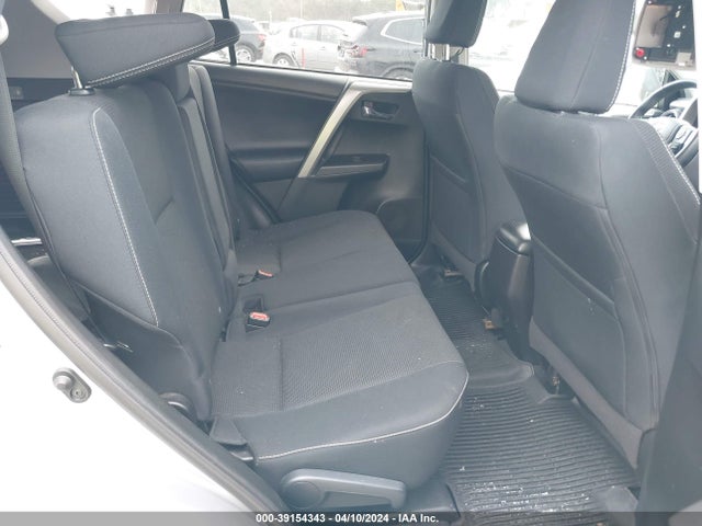 Toyota Rav4 Xle 2017 2T3RFREV6HW664373 Image 8