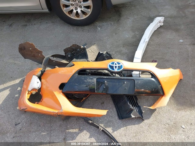 Toyota Prius C Two 2015 JTDKDTB30F1104674 Image 12