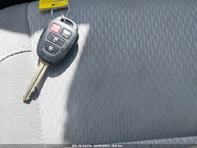 Toyota COROLLA LE 2016 2T1BURHE1GC699074 Image 11
