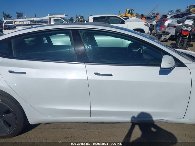 Tesla Model 3 Long Range Dual Motor All-wheel Drive 2022 5YJ3E1EB5NF341093 Image 13