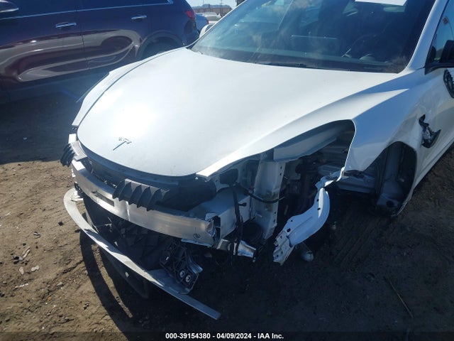 Tesla Model 3 Long Range Dual Motor All-wheel Drive 2022 5YJ3E1EB5NF341093 Image 6