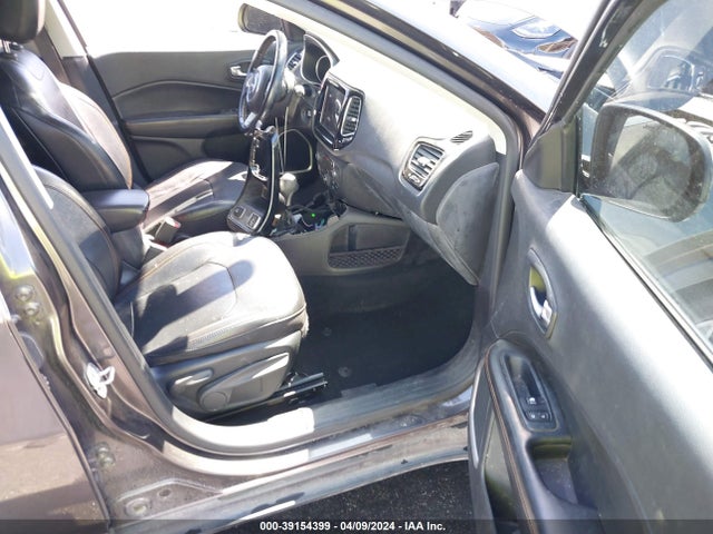 3C4NJCCB2LT154556 Jeep Compass Limited Fwd