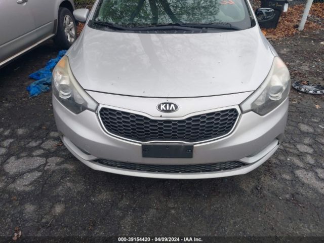 KNAFK4A67F5411824 KIA FORTE LX