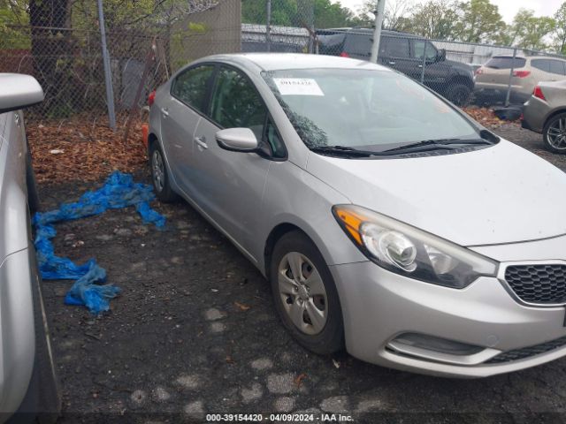 KNAFK4A67F5411824 KIA FORTE LX