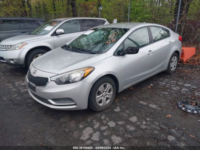 KNAFK4A67F5411824 KIA FORTE LX