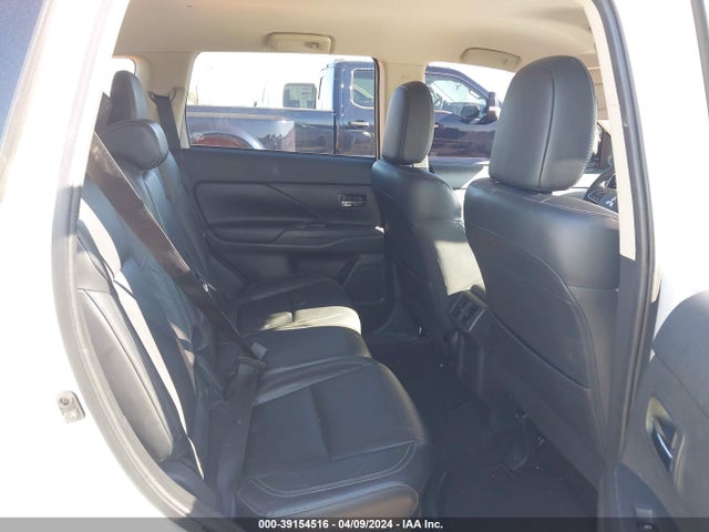 JA4AD3A30LZ032914 Mitsubishi Outlander Sel 2.4