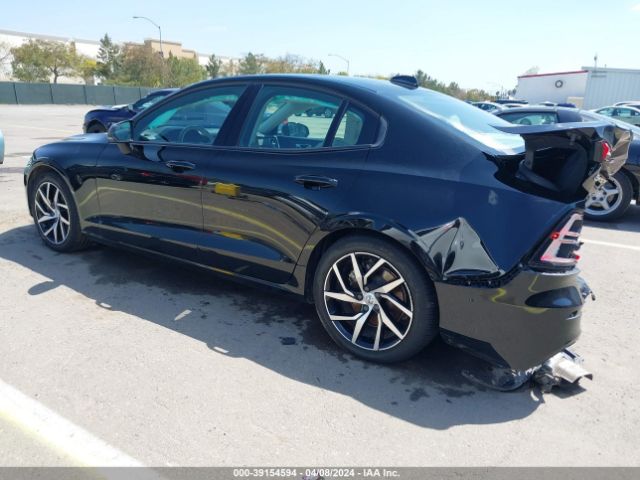 7JR102FK4LG032505 Volvo S60 T5 Momentum