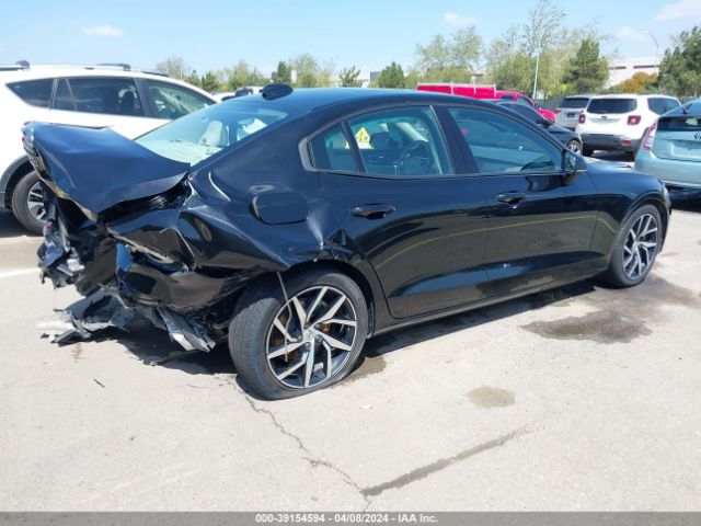 7JR102FK4LG032505 Volvo S60 T5 Momentum