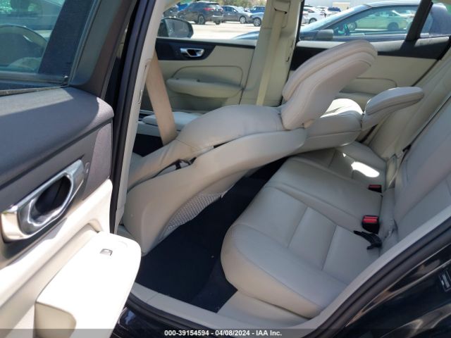 7JR102FK4LG032505 Volvo S60 T5 Momentum