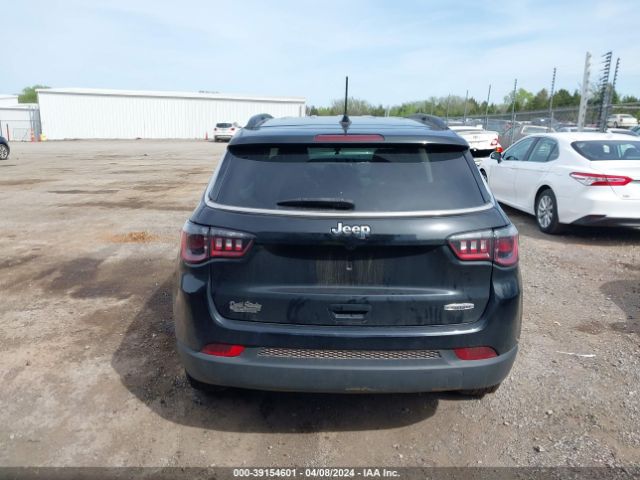 3C4NJCBB9NT156468 Jeep Compass Latitude Fwd