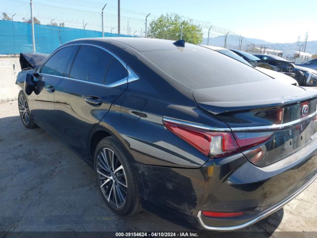 58ADA1C11RU044978 Lexus ES 300H