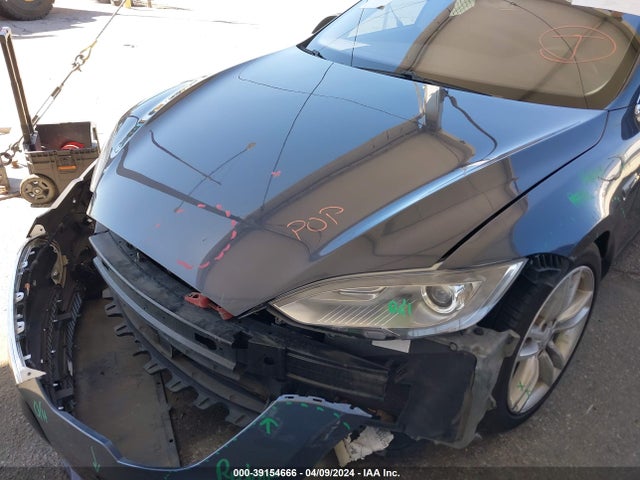Tesla Model S 60/70/85 2015 5YJSA1H12FF096474 Image 10