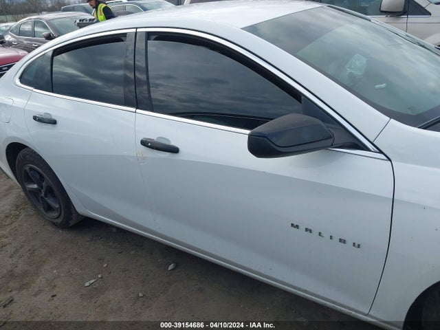 Chevrolet MALIBU LS 2016 1G1ZB5ST9GF200638 Image 13