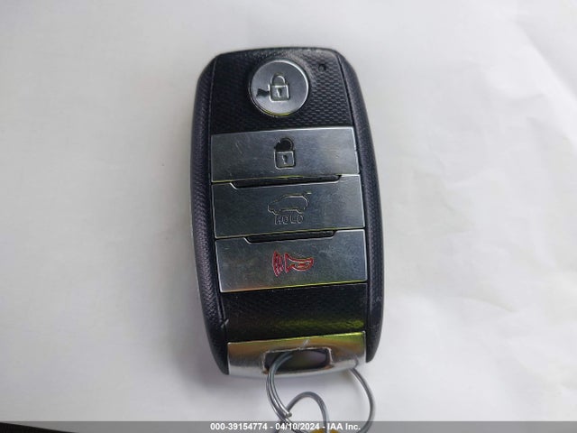 KIA Soul Ev + 2016 KNDJX3AE8G7012541 Image 11