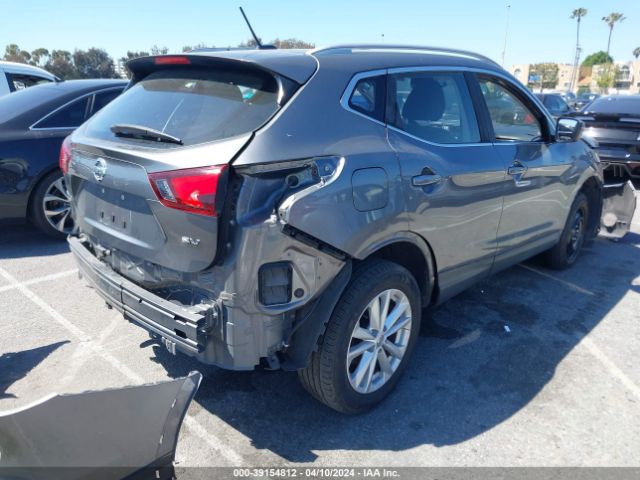 JN1BJ1CP8JW153814 Nissan Rogue Sport Sv