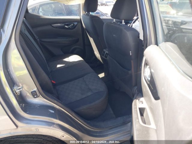 JN1BJ1CP8JW153814 Nissan Rogue Sport Sv