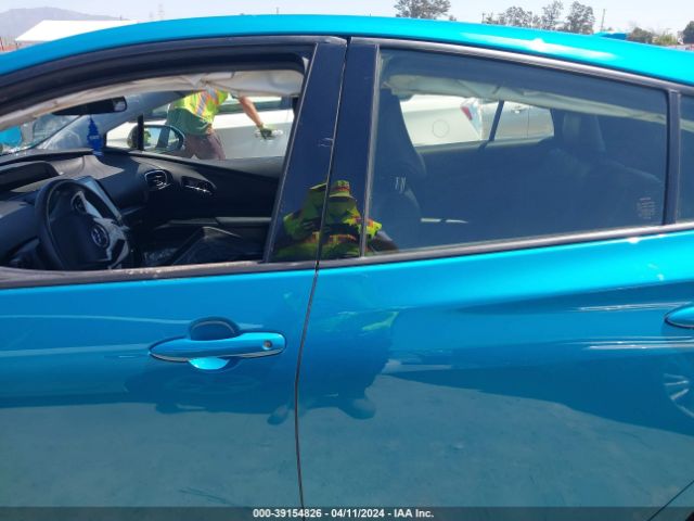 JTDKARFP7H3068014 Toyota Prius Prime Premium