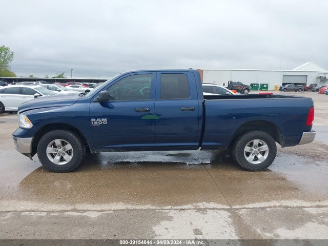 1C6RR7FG3MS515165 RAM 1500 Classic Tradesman Quad Cab 4x4 6'4 Box
