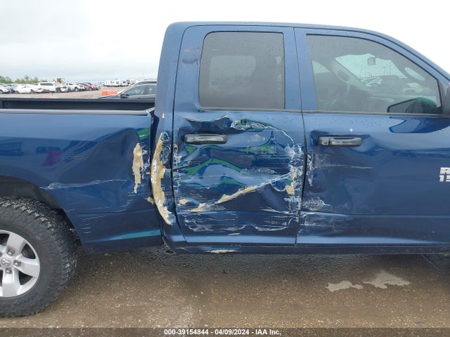 1C6RR7FG3MS515165 RAM 1500 Classic Tradesman Quad Cab 4x4 6'4 Box