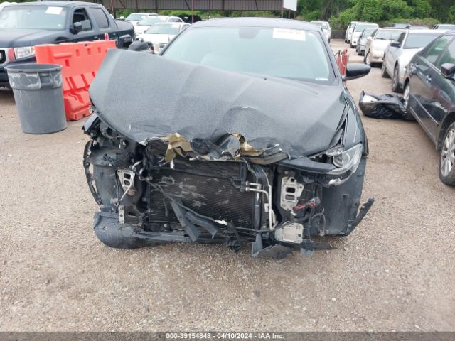 1C3CCCFB5FN550826 Chrysler 200 LX