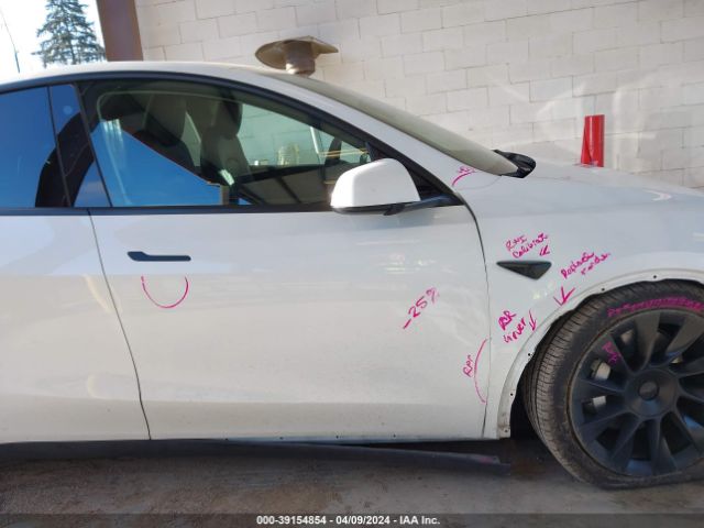 7SAYGDEE7NF438228 Tesla Model Y Long Range Dual Motor All-wheel Drive
