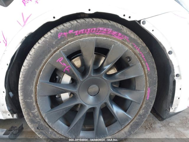 7SAYGDEE7NF438228 Tesla Model Y Long Range Dual Motor All-wheel Drive