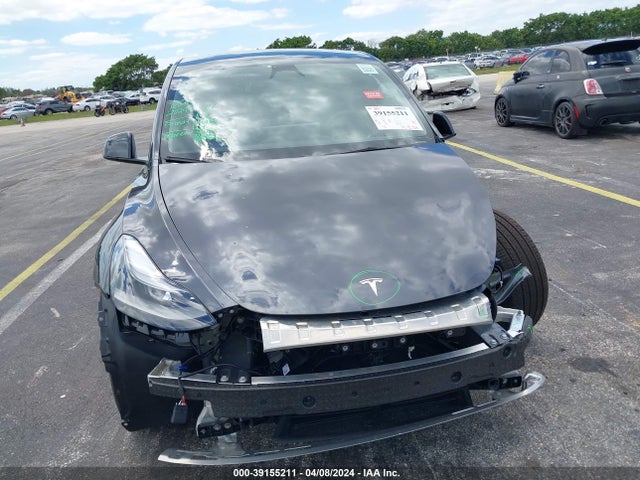 2024 TESLA MODEL Y 7SAYGDEE9RA256159 Photo 5