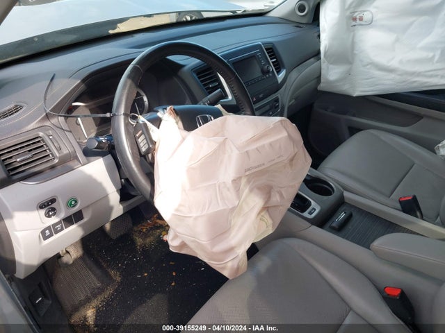 Honda Ridgeline Rtl 2017 5FPYK3F57HB017867 Image 5