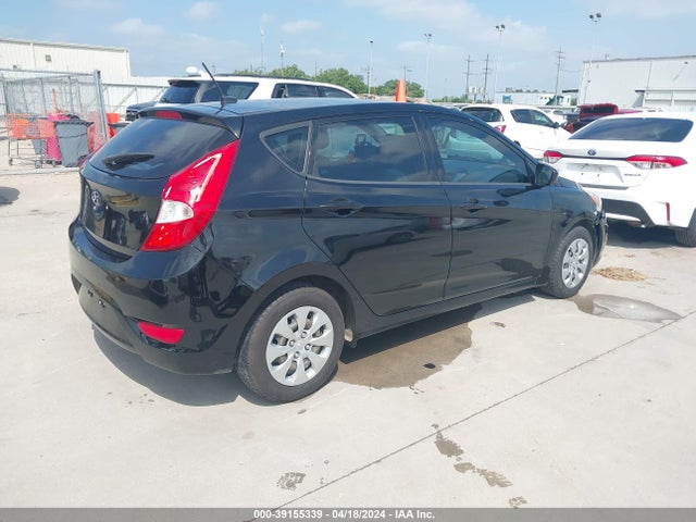 Hyundai ACCENT SE 2017 KMHCT5AE3HU313104 Image 4