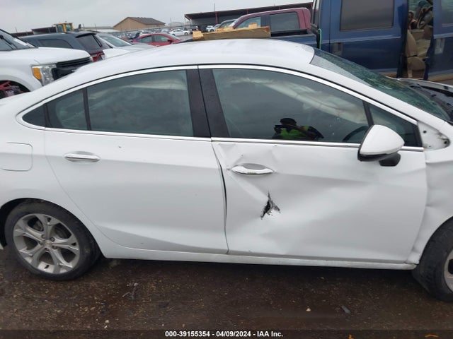 Chevrolet Cruze Premier Auto 2018 1G1BF5SM9J7100636 Image 14