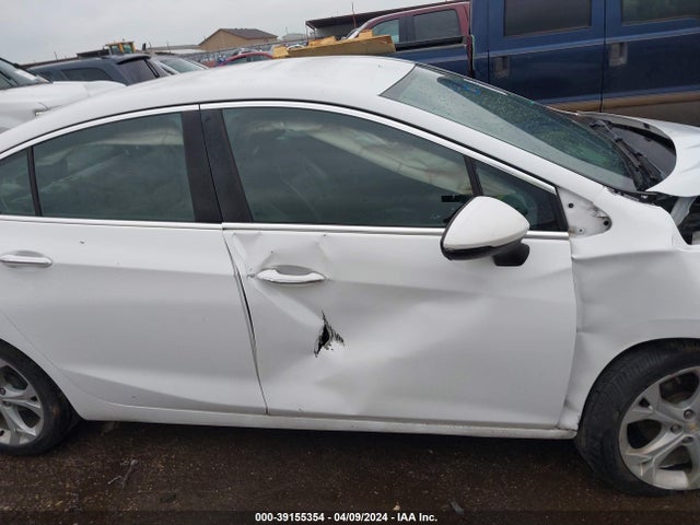 Chevrolet Cruze Premier Auto 2018 1G1BF5SM9J7100636 Image 18