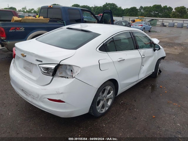 Chevrolet Cruze Premier Auto 2018 1G1BF5SM9J7100636 Image 4