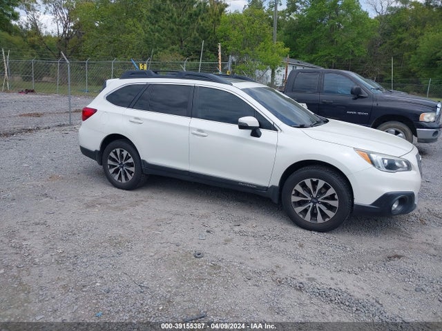 Subaru Outback 2.5i Limited 2015 4S4BSBLCXF3317680 Image 1