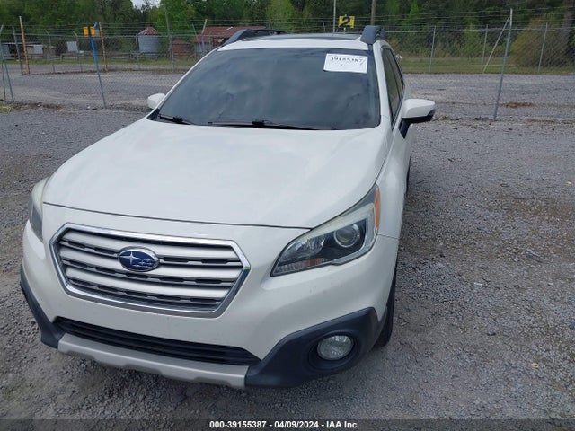 Subaru Outback 2.5i Limited 2015 4S4BSBLCXF3317680 Image 14