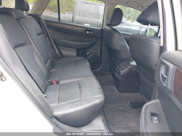 Subaru Outback 2.5i Limited 2015 4S4BSBLCXF3317680 Image 8