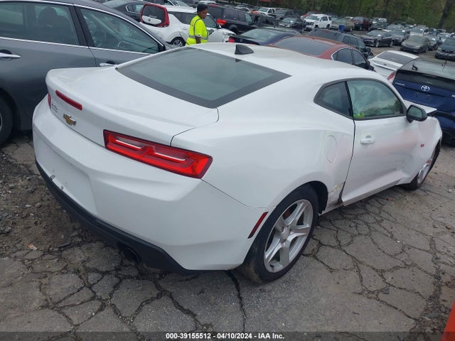 Chevrolet Camaro 1lt 2017 1G1FB1RX8H0186904 Image 4
