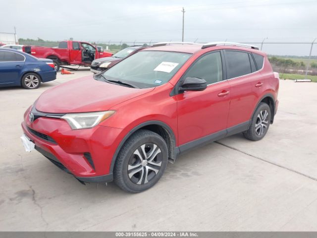 JTMZFREV3GJ083555 Toyota RAV4 LE