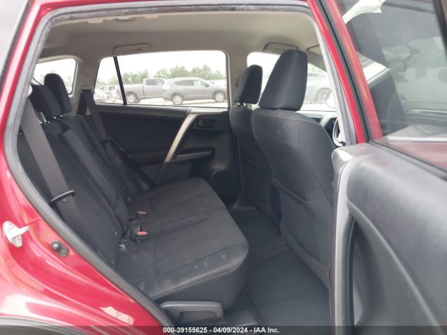 JTMZFREV3GJ083555 Toyota RAV4 LE