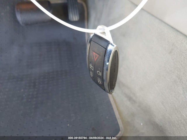 2009 JAGUAR XF SAJWA06B79HR14911 Photo 10